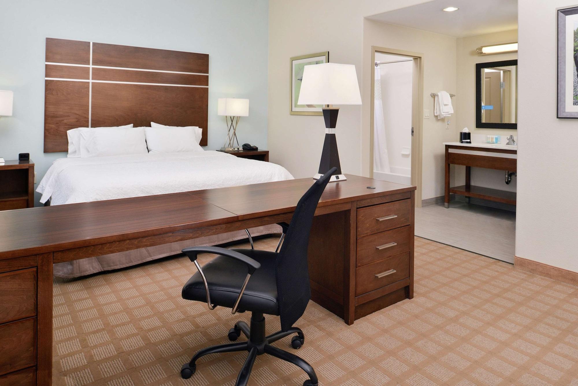 Hampton Inn And Suites Hutto Екстер'єр фото