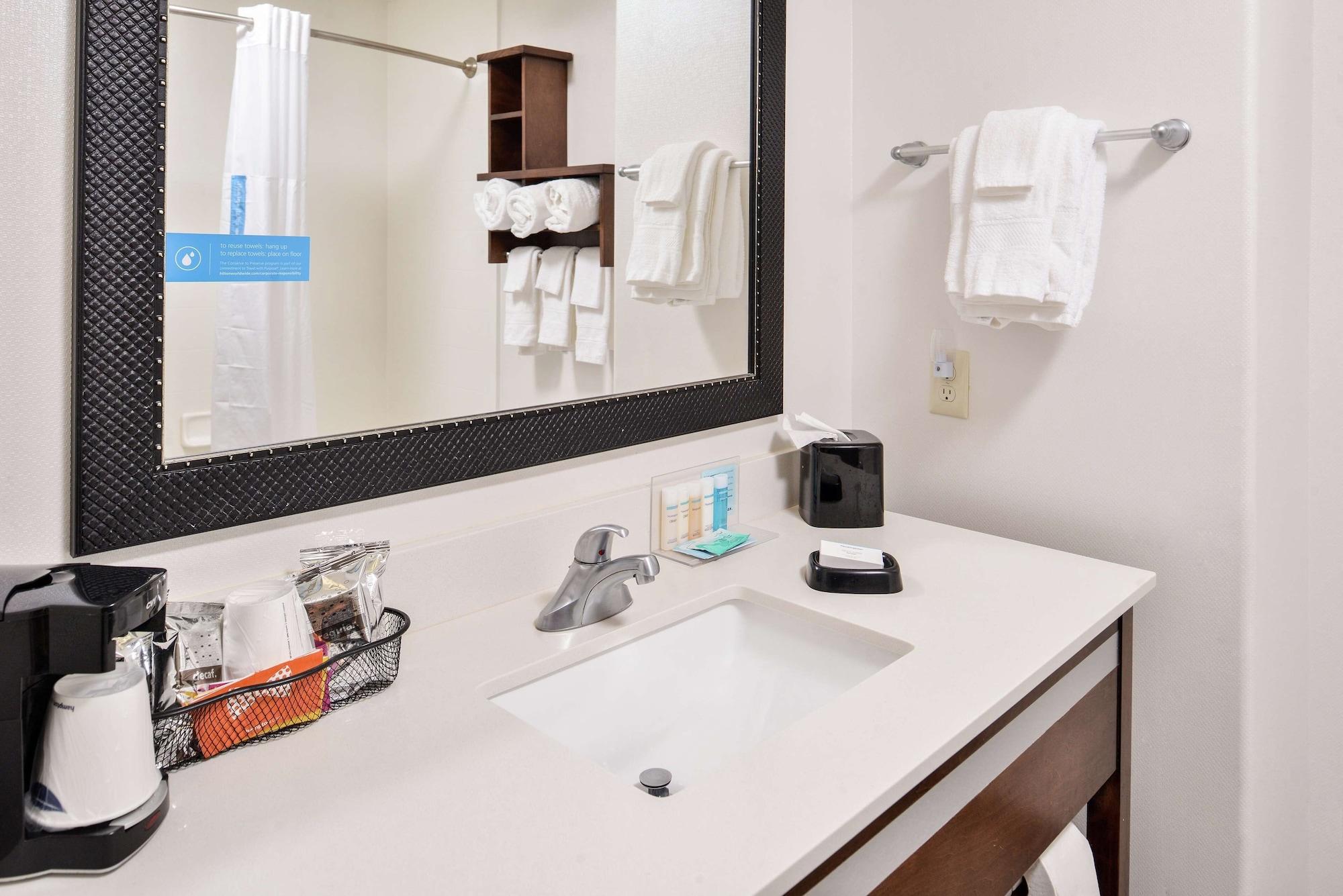 Hampton Inn And Suites Hutto Екстер'єр фото