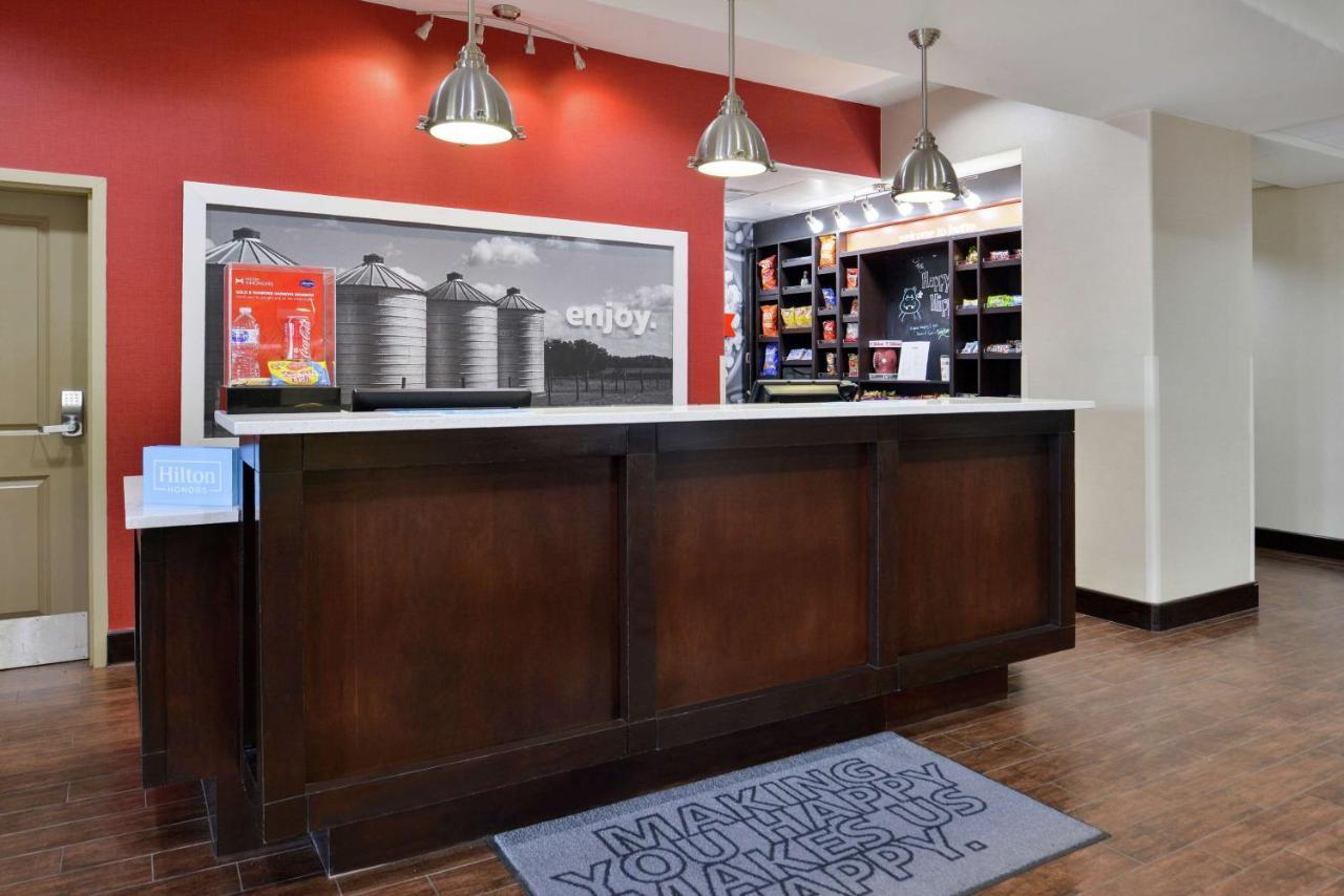 Hampton Inn And Suites Hutto Екстер'єр фото