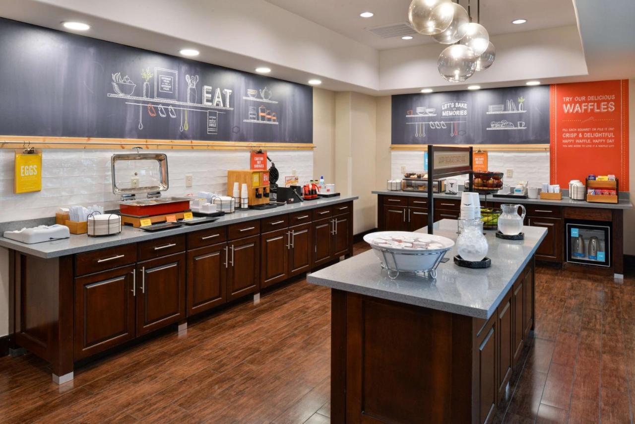 Hampton Inn And Suites Hutto Екстер'єр фото