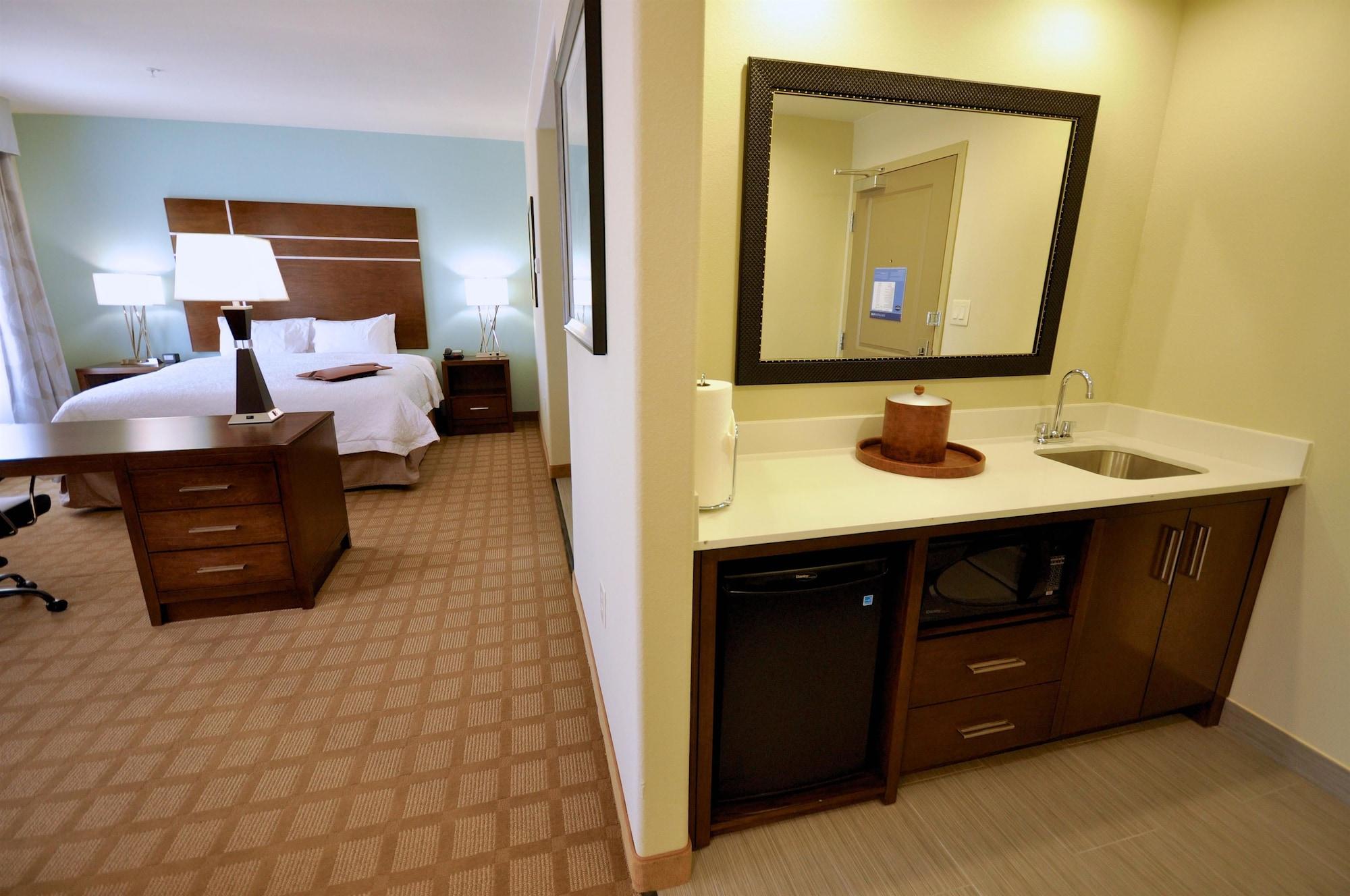 Hampton Inn And Suites Hutto Екстер'єр фото