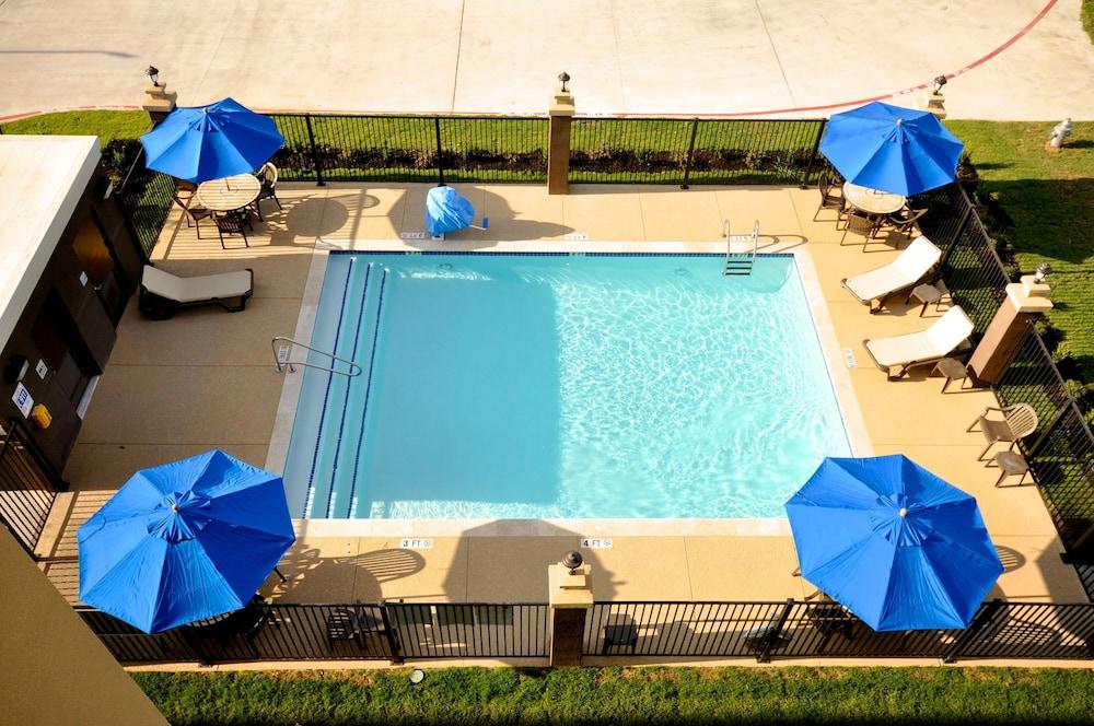 Hampton Inn And Suites Hutto Екстер'єр фото