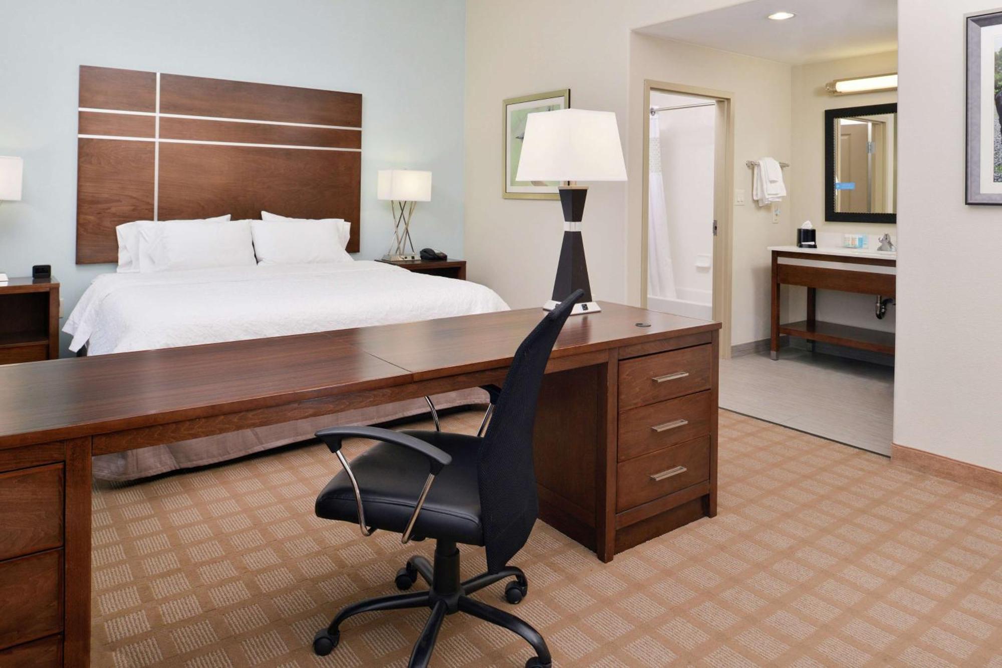 Hampton Inn And Suites Hutto Екстер'єр фото