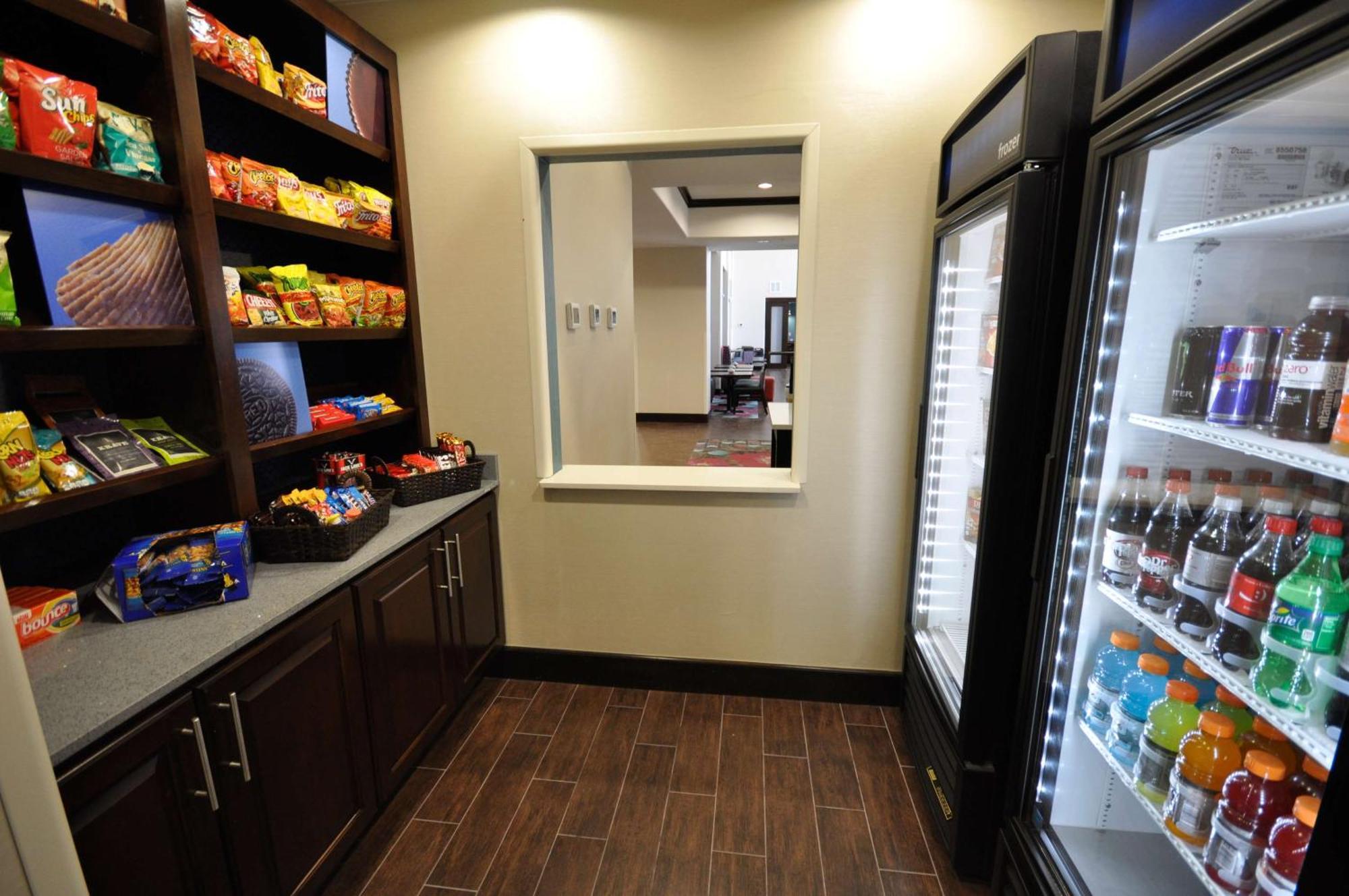 Hampton Inn And Suites Hutto Екстер'єр фото