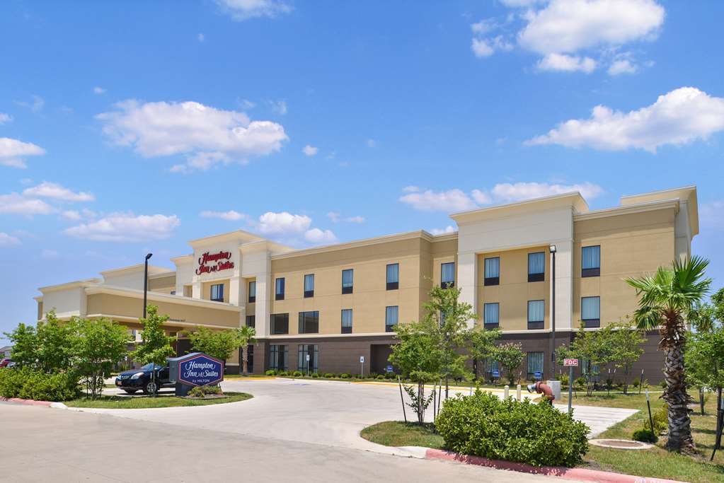Hampton Inn And Suites Hutto Екстер'єр фото